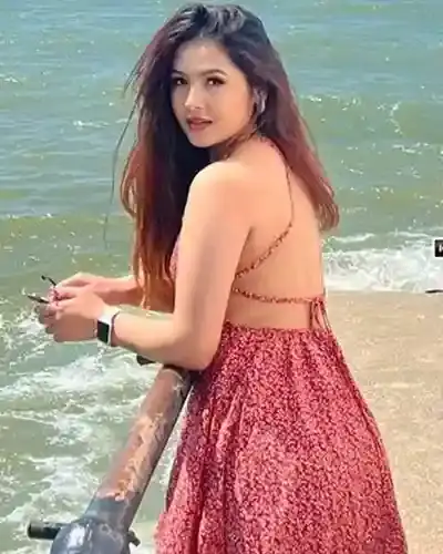 Call Girls in Warora