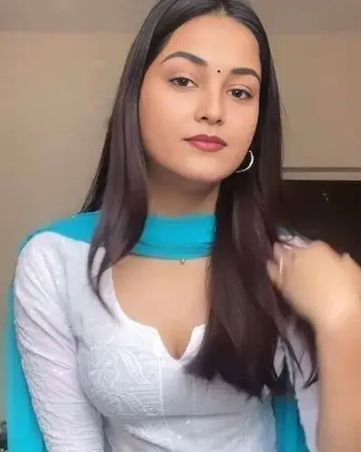 Escort In Warora